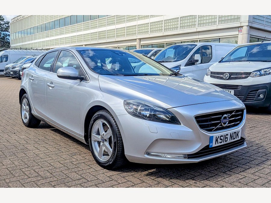 Volvo V40