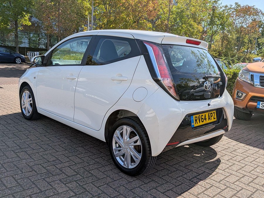 2014 Toyota AYGO photo 4
