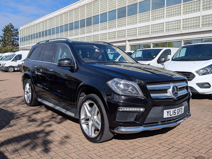 Mercedes-Benz GL Class photo 2