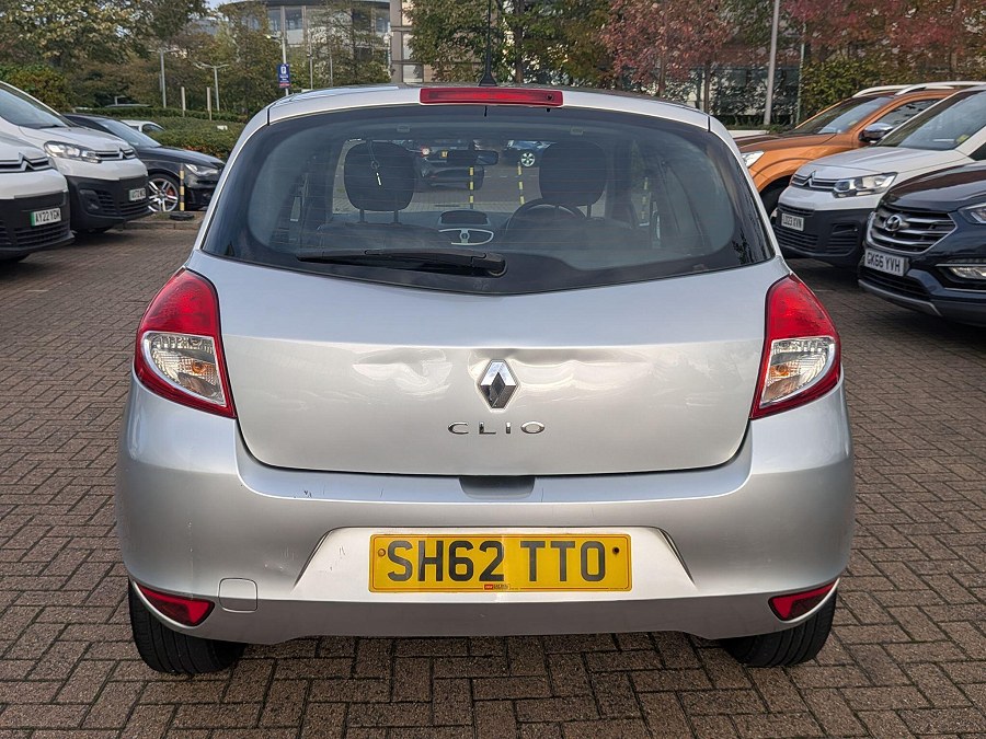 2012 Renault Clio photo 12