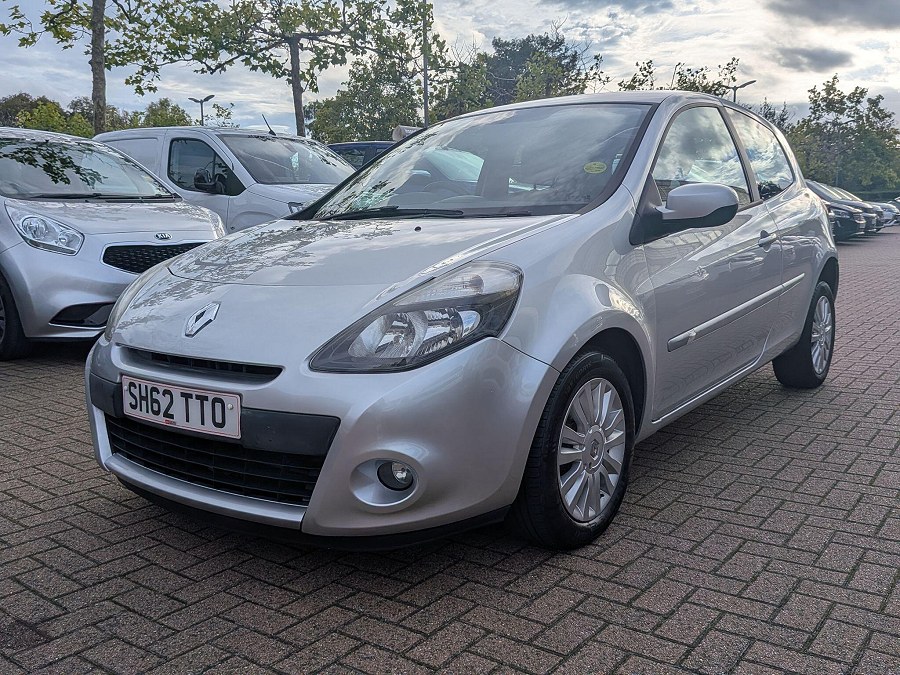 2012 Renault Clio photo 3