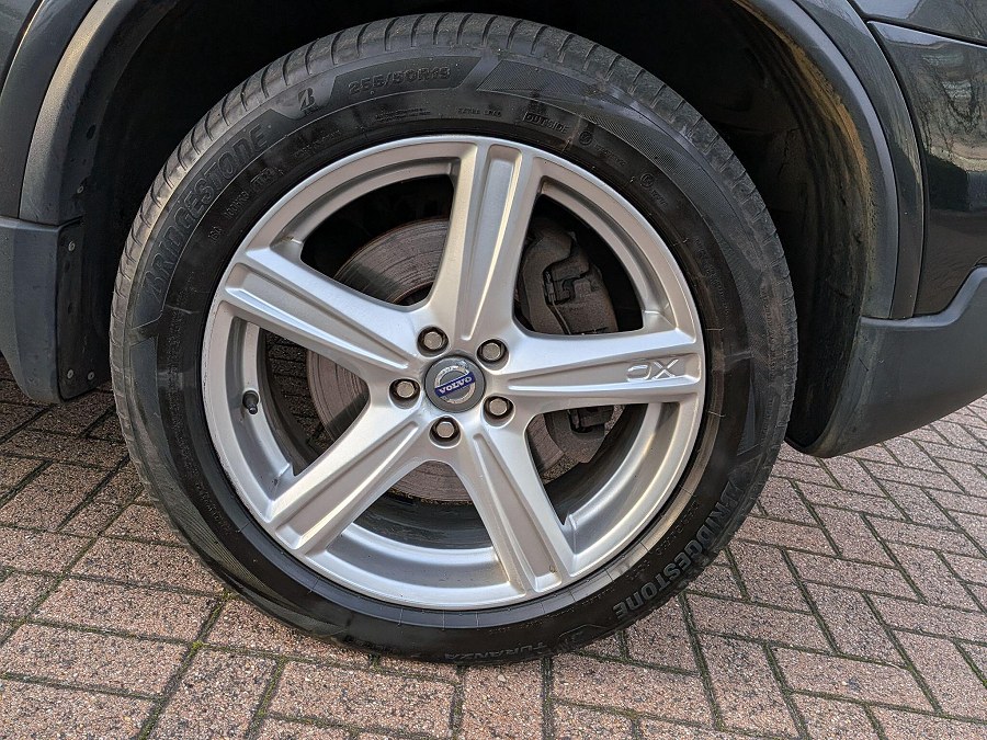 2010 Volvo XC90 photo 14