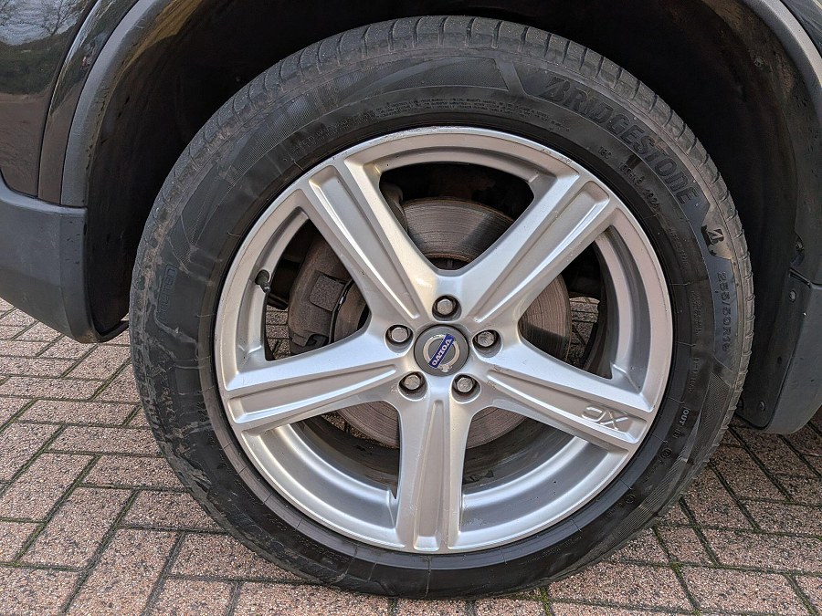 2010 Volvo XC90 photo 11