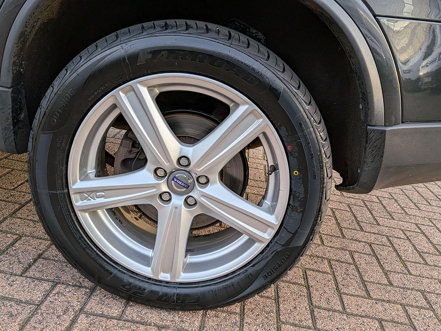2010 Volvo XC90 photo 12