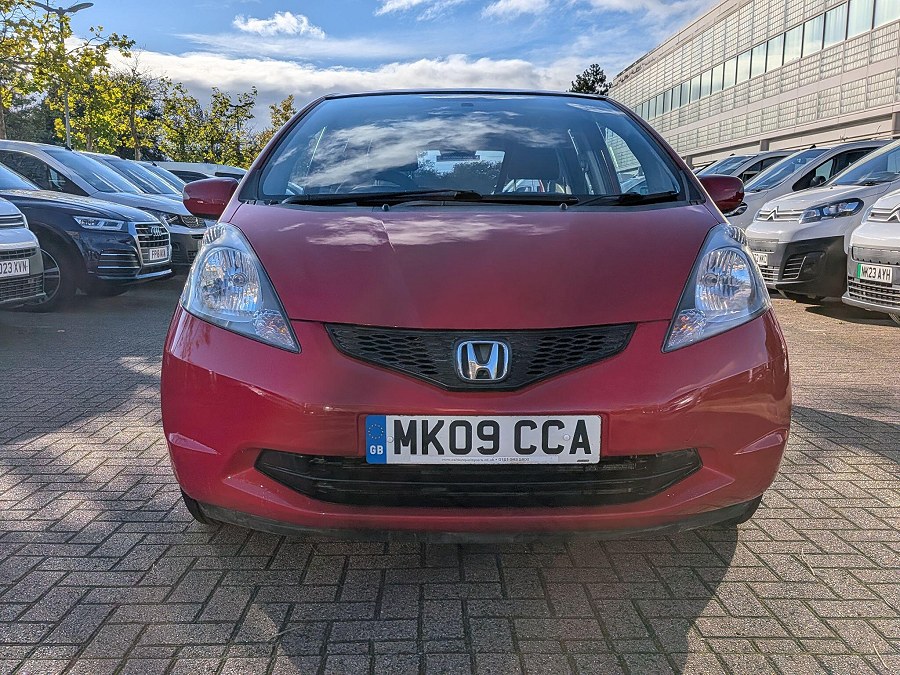Honda Jazz photo 2