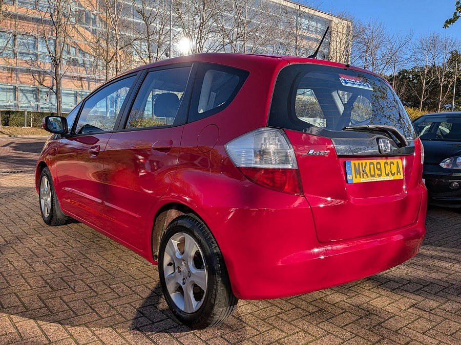 2009 Honda Jazz photo 4