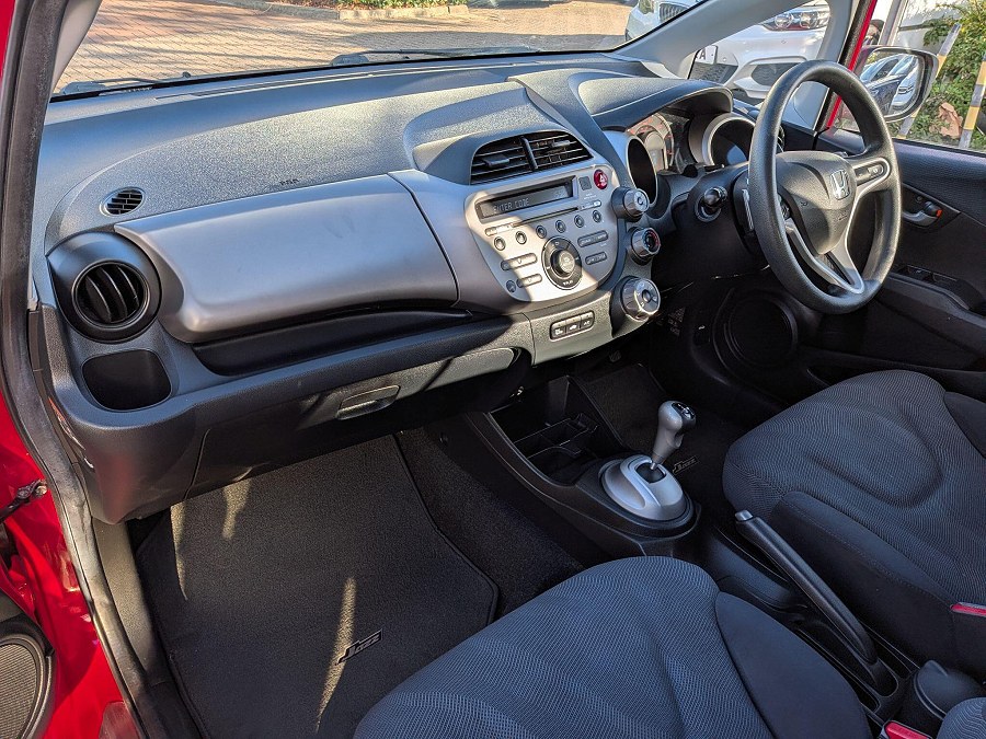 2009 Honda Jazz photo 9