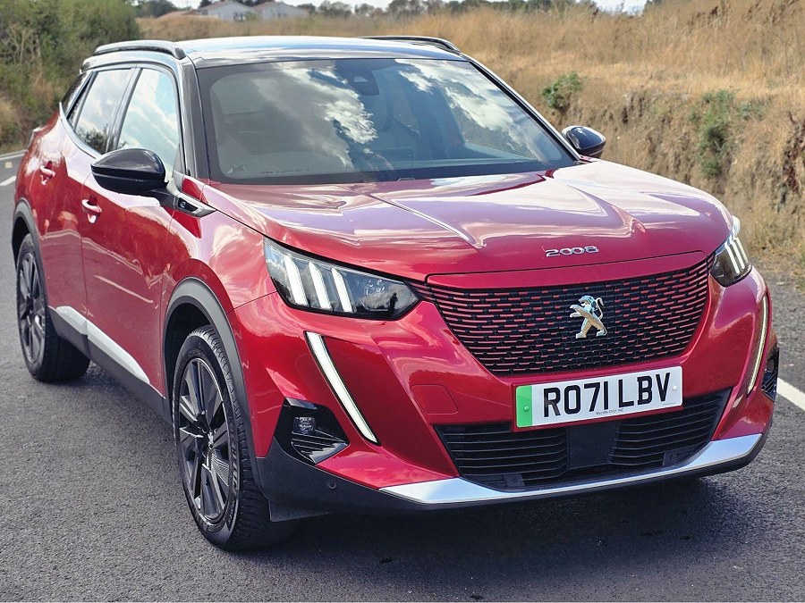 2021 Peugeot E-2008 photo 5