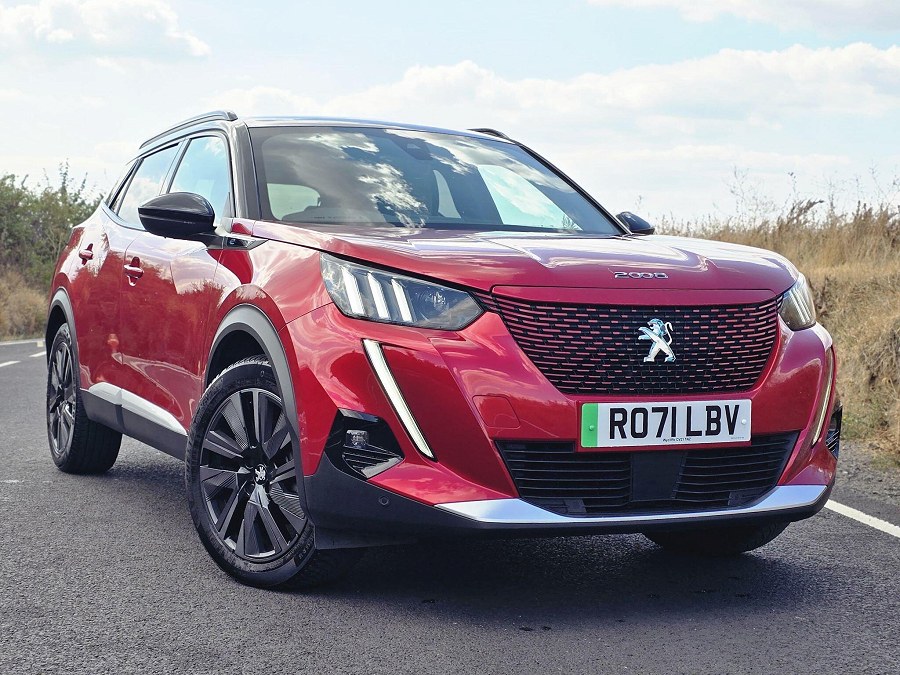 2021 Peugeot E-2008 photo 6