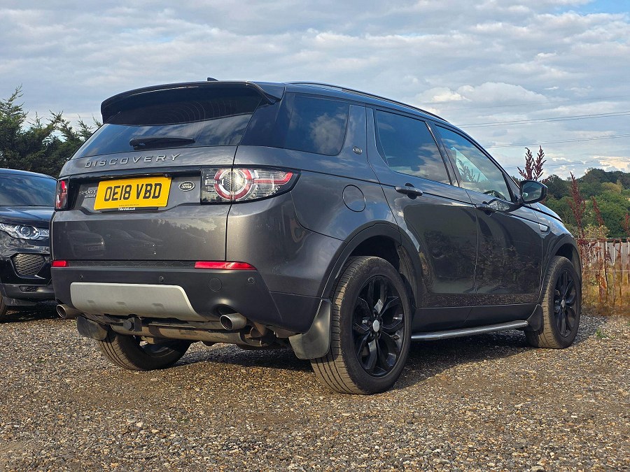 2018 Land Rover Discovery Sport photo 10