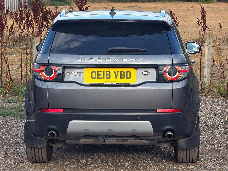 2018 Land Rover Discovery Sport photo 11