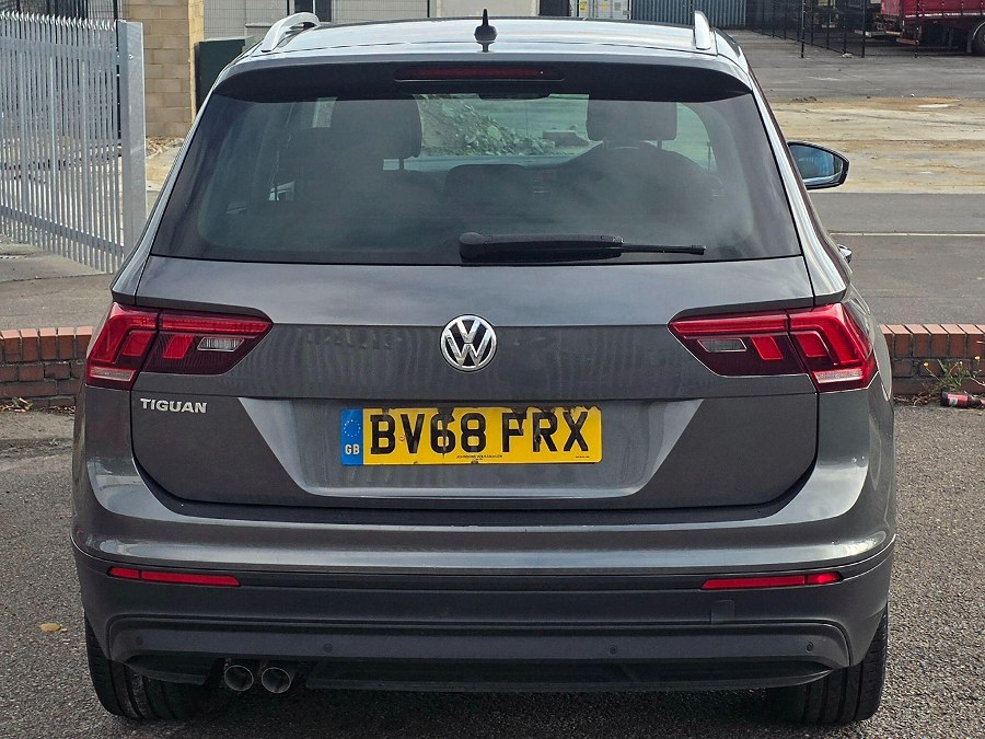 2018 Volkswagen Tiguan photo 14