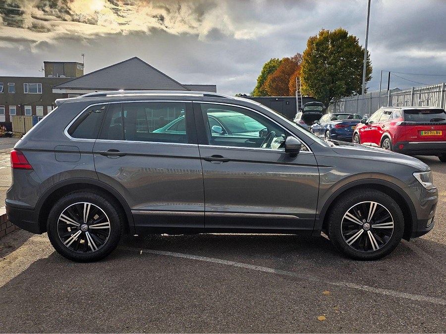 2018 Volkswagen Tiguan photo 11
