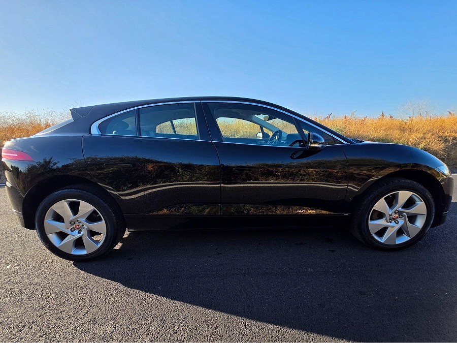 2020 Jaguar I-PACE photo 8