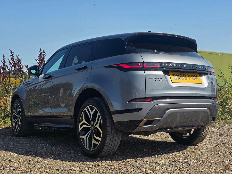 Land Rover Range Rover Evoque photo 2