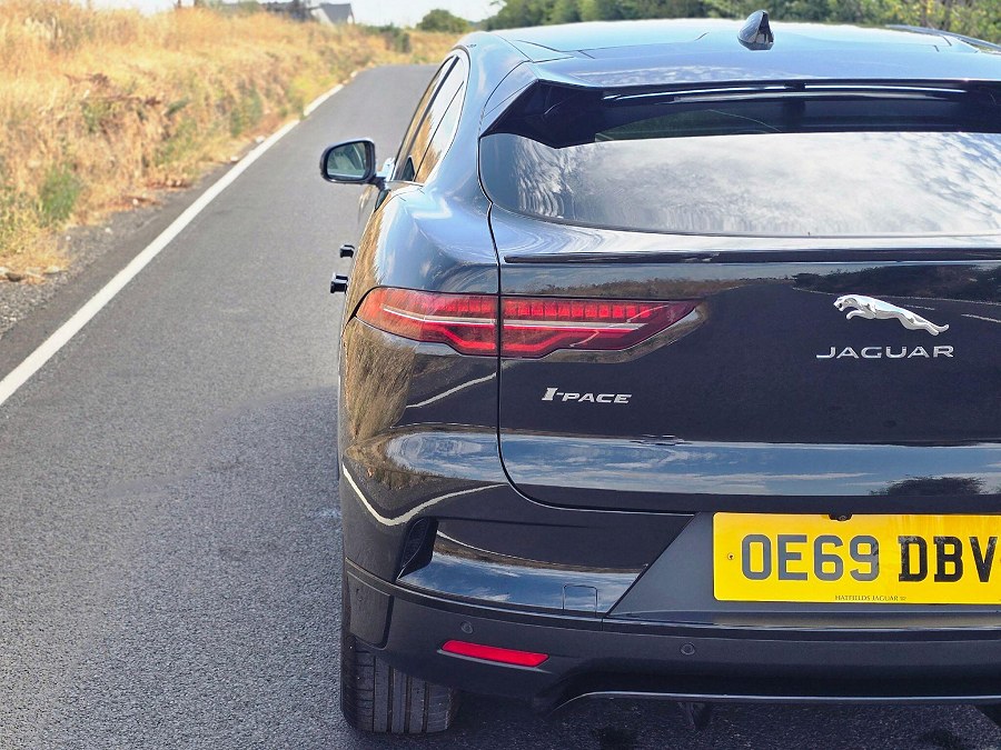 2019 Jaguar I-PACE photo 13