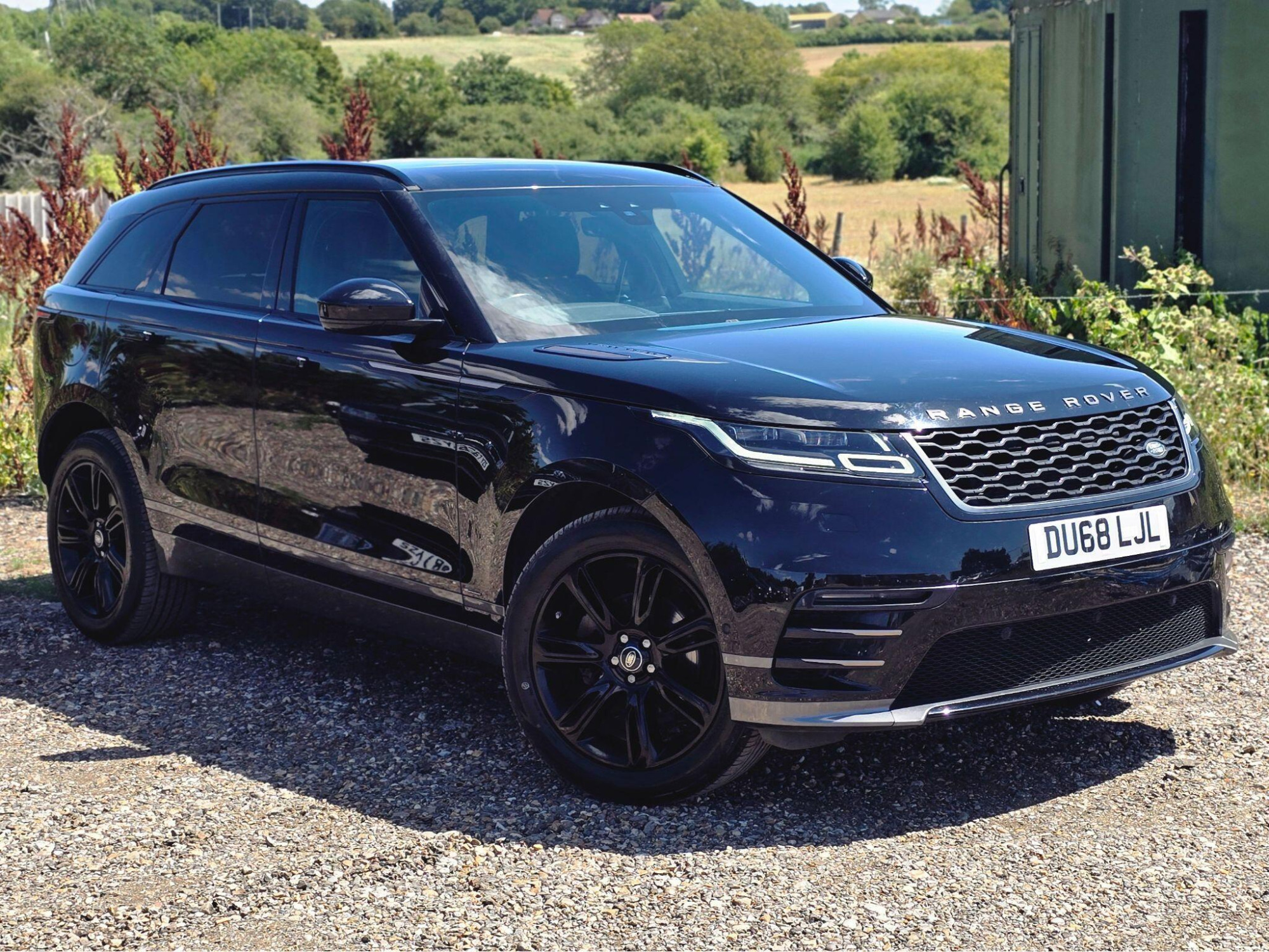 2018 Land Rover Range Rover Velar 2.0 D180 R-Dynamic SE Auto 4WD Euro 6 (s/s) 5dr for sale at JEM Motor Group