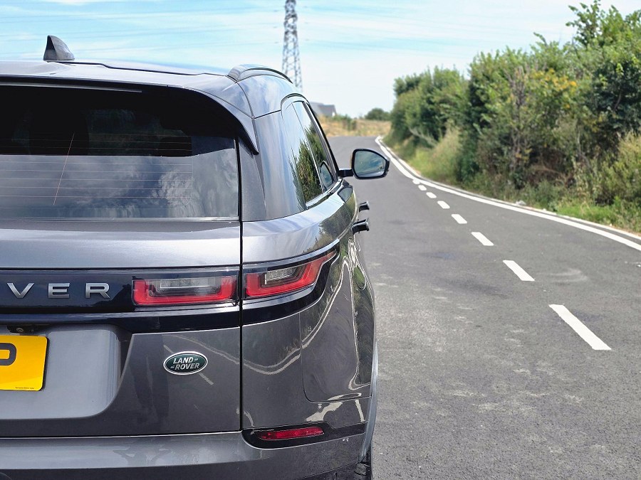 2018 Land Rover Range Rover Velar photo 11