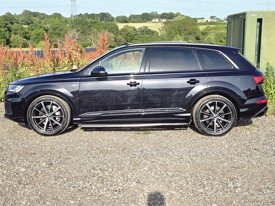 2019 Audi Q7 photo 12
