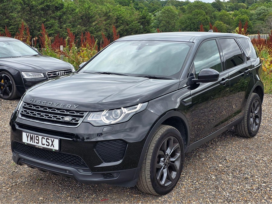 2019 Land Rover Discovery Sport photo 8