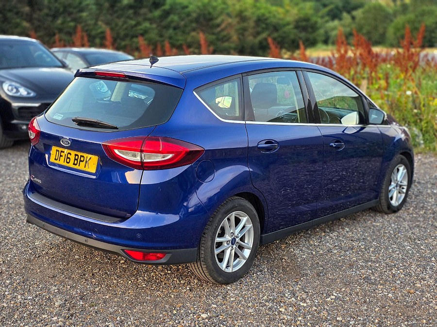 2016 Ford C-Max photo 10