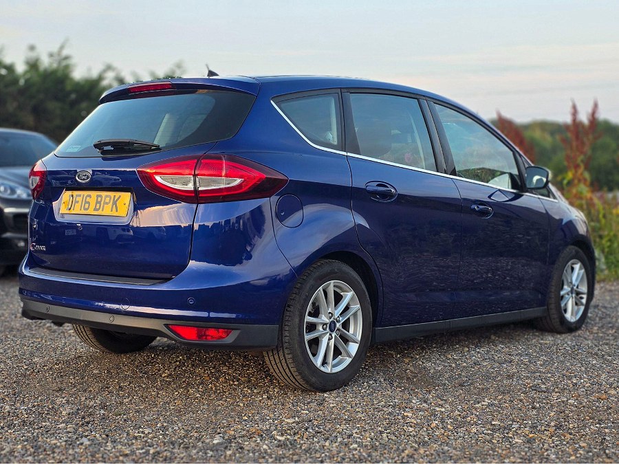 2016 Ford C-Max photo 11