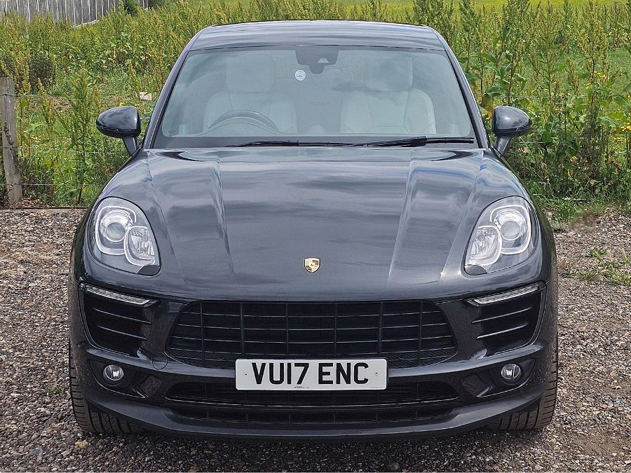 2017 Porsche Macan photo 6