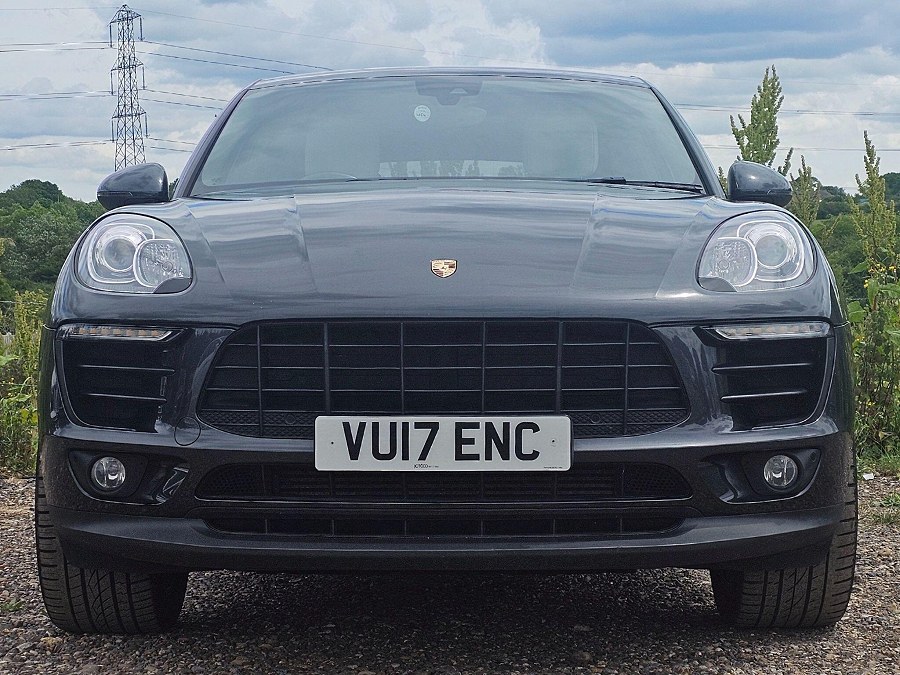 2017 Porsche Macan photo 7