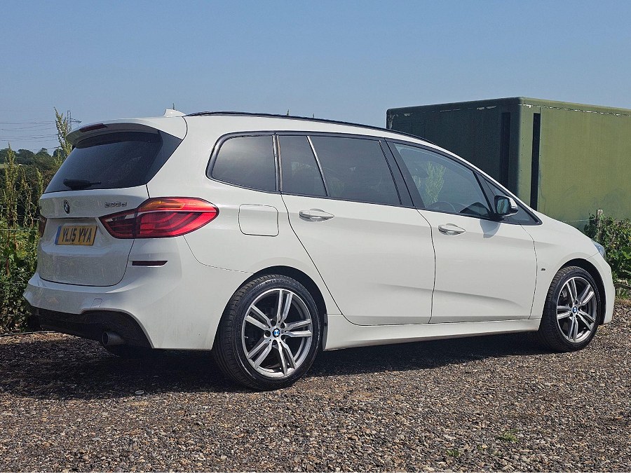 2015 BMW 2 Series Gran Tourer photo 14