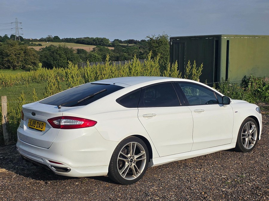 2019 Ford Mondeo photo 12