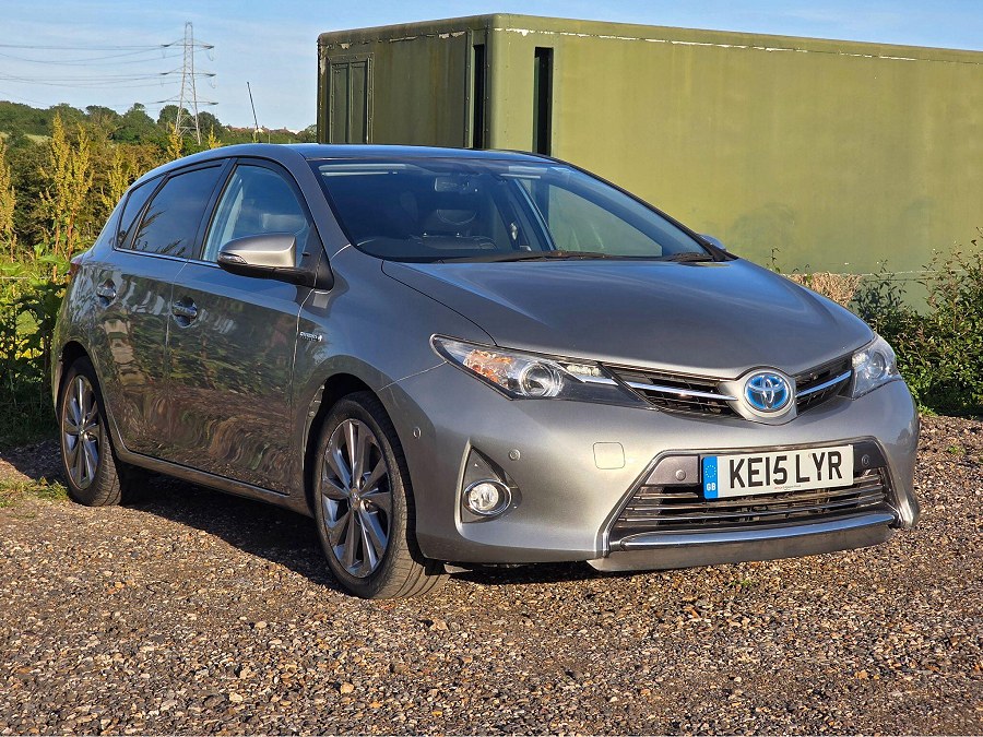 2015 Toyota Auris photo 9