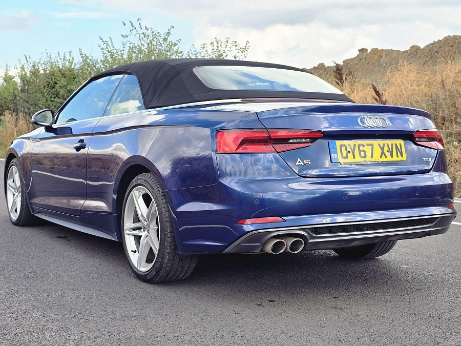 Audi A5 Cabriolet photo 2