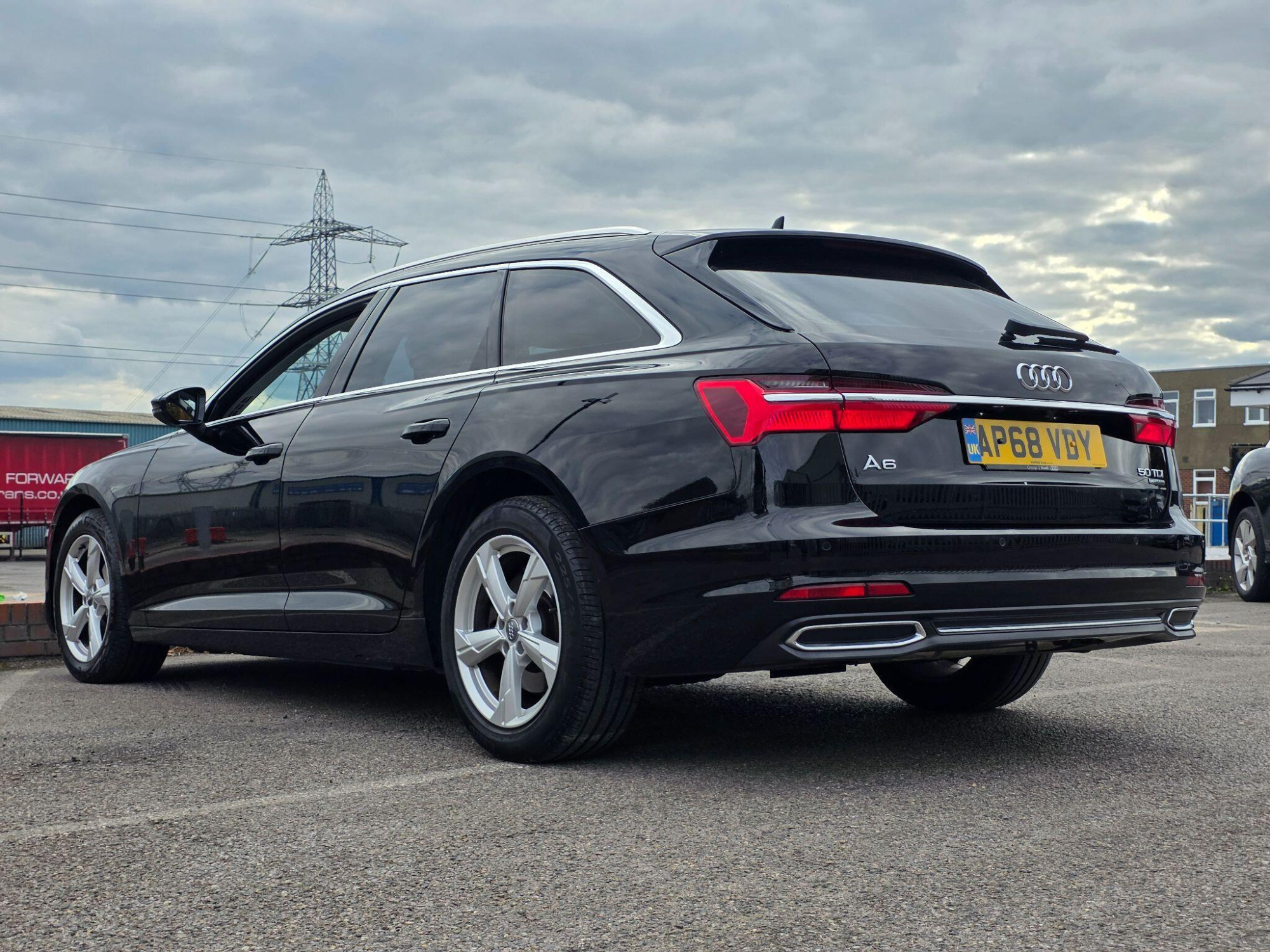 Audi A6 Avant photo 2