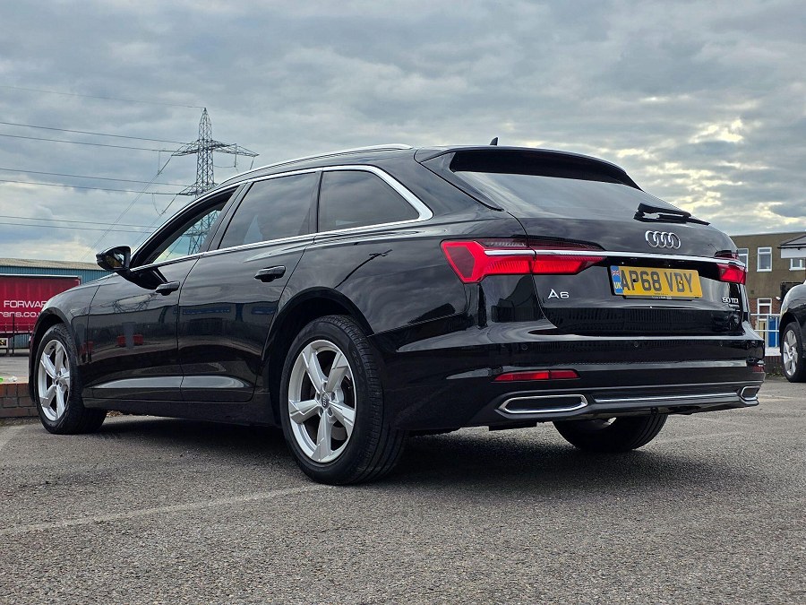 Audi A6 Avant photo 2