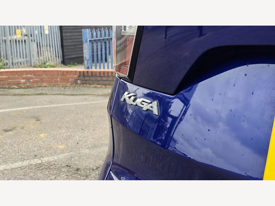 2017 Ford Kuga photo 13