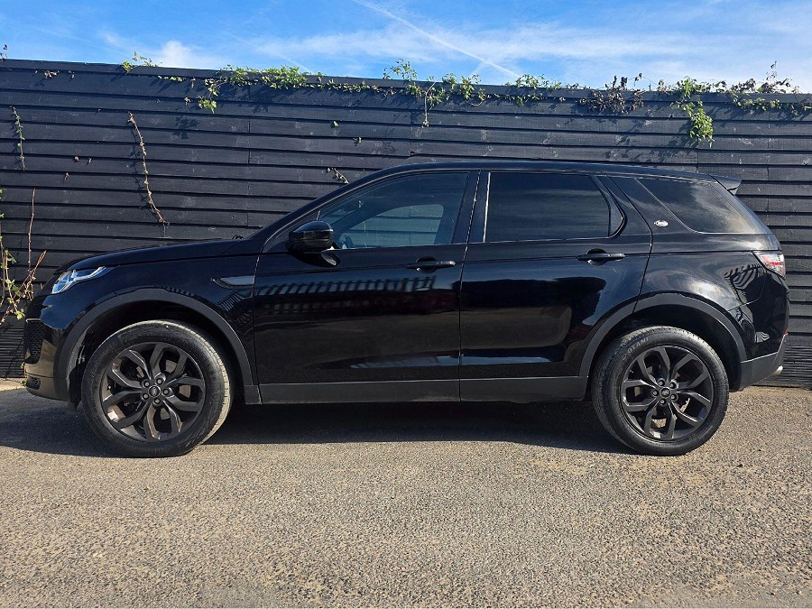 2019 Land Rover Discovery Sport photo 13
