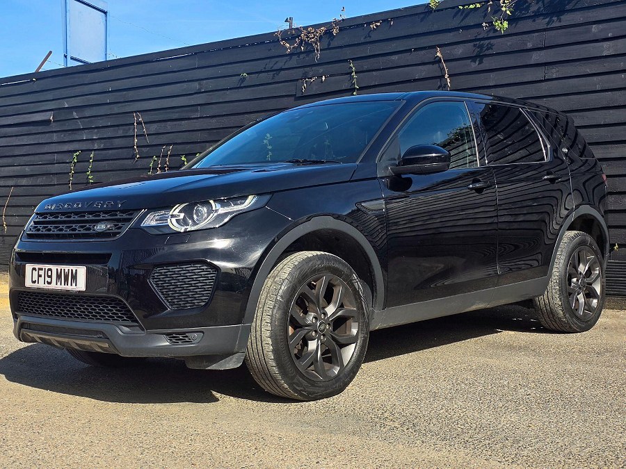 2019 Land Rover Discovery Sport photo 5