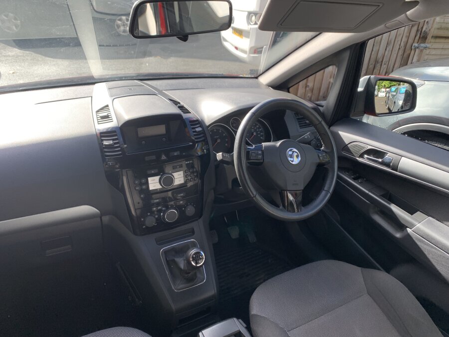 2013 Vauxhall Zafira photo 7