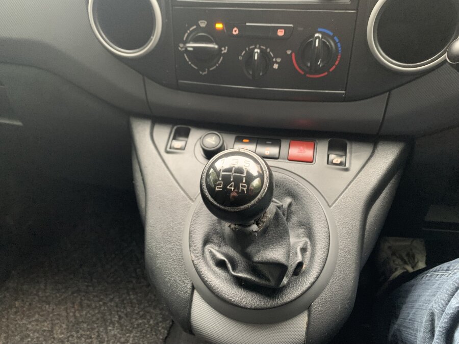2010 Citroen Berlingo photo 8