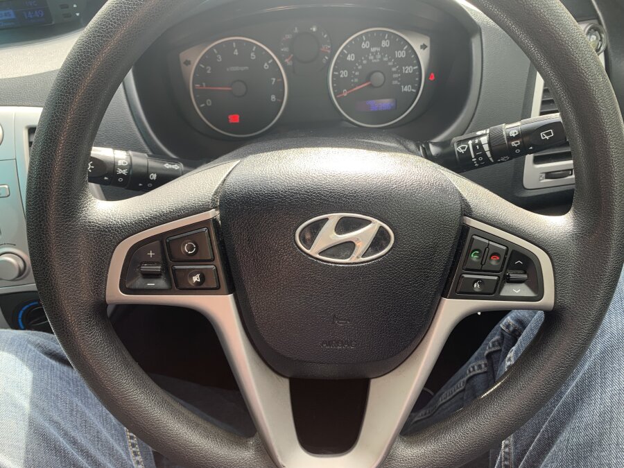 2011 Hyundai i20 photo 12