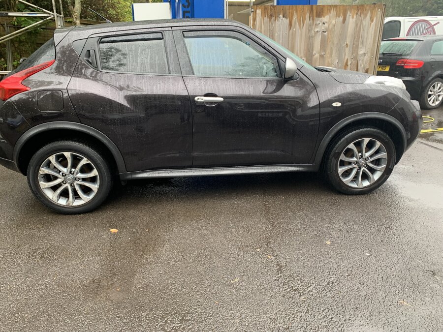 2013 Nissan Juke photo 3