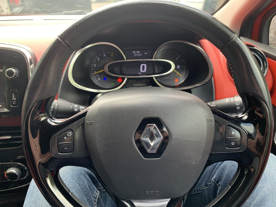 2013 Renault Clio photo 14