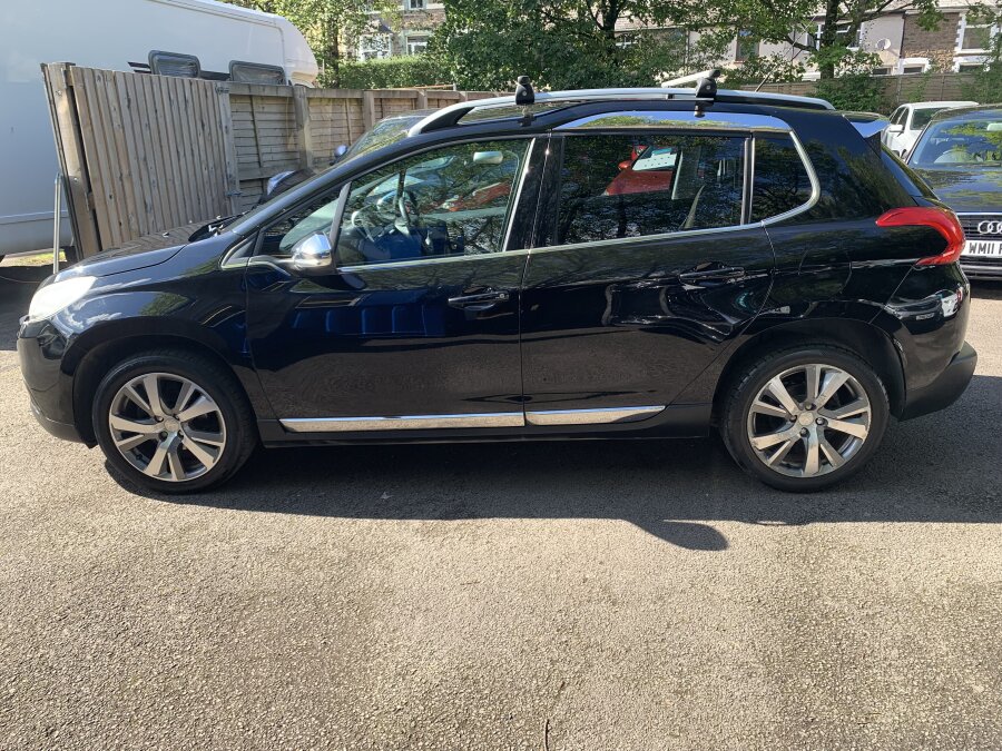 2013 Peugeot 2008 photo 7