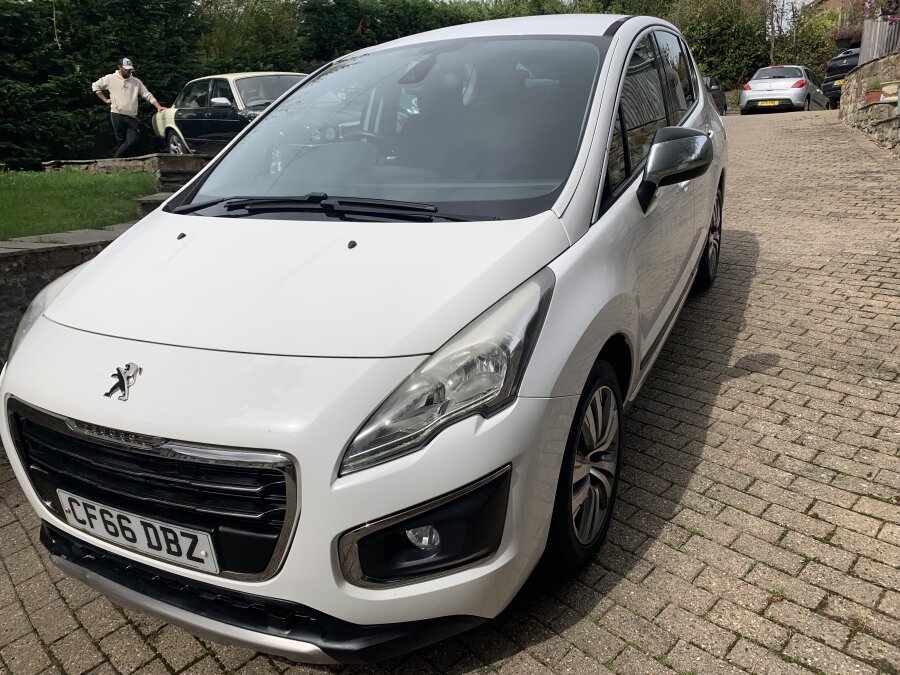 2017 Peugeot 3008 photo 3
