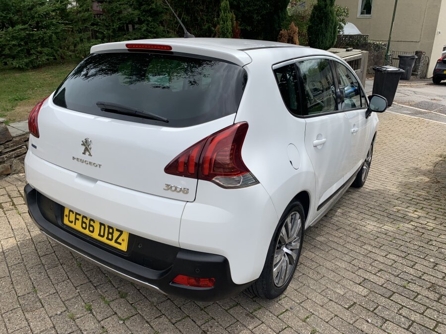 2017 Peugeot 3008 photo 5