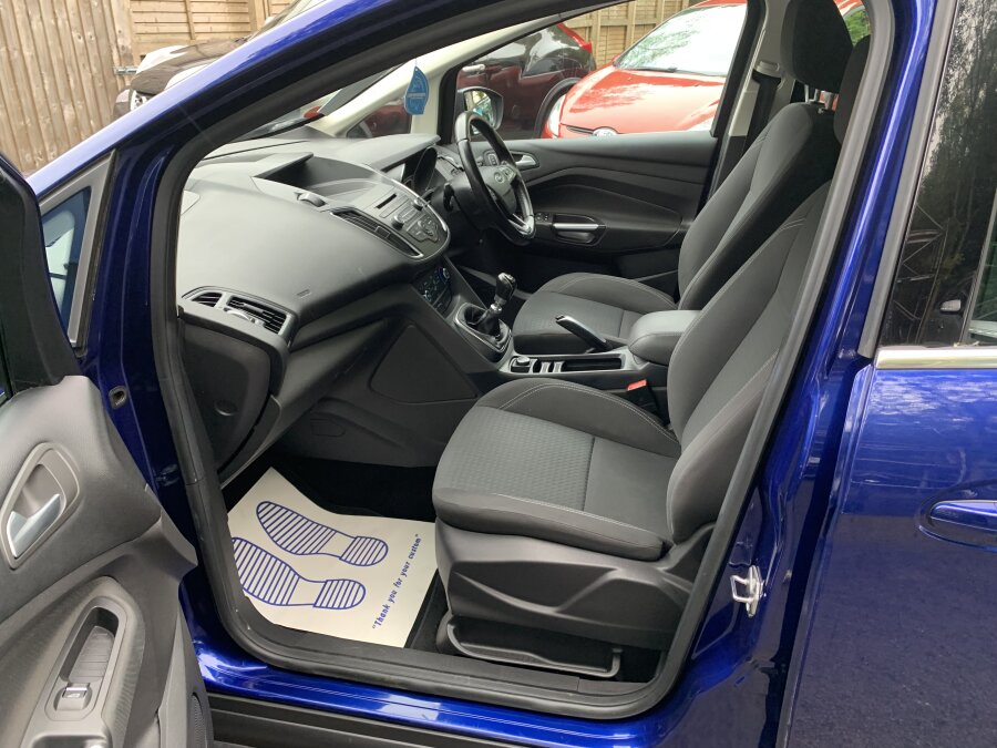 2017 Ford Grand C-Max photo 9
