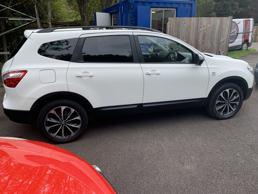 2013 Nissan Qashqai+2 photo 7