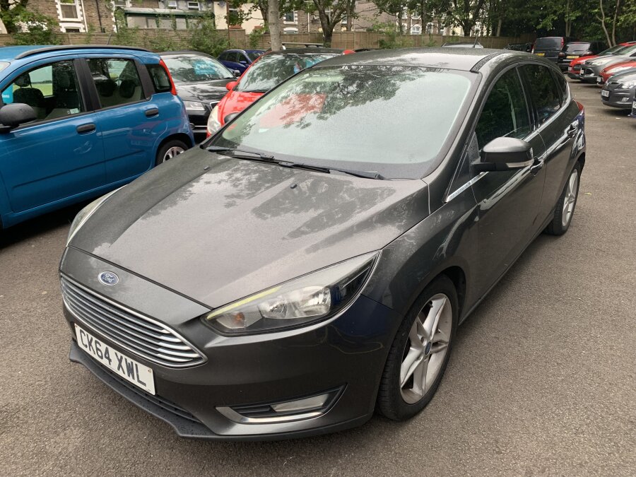 Ford Focus photo 2