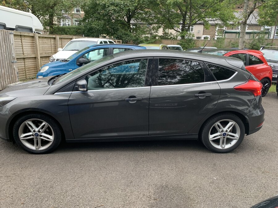2014 Ford Focus photo 6