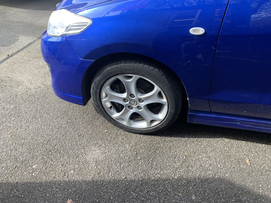 2010 Mazda Mazda5 photo 8